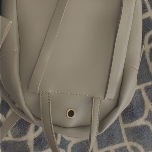 Backpack - Picture 5 of 5